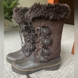 Brown Khombu Snow Boots